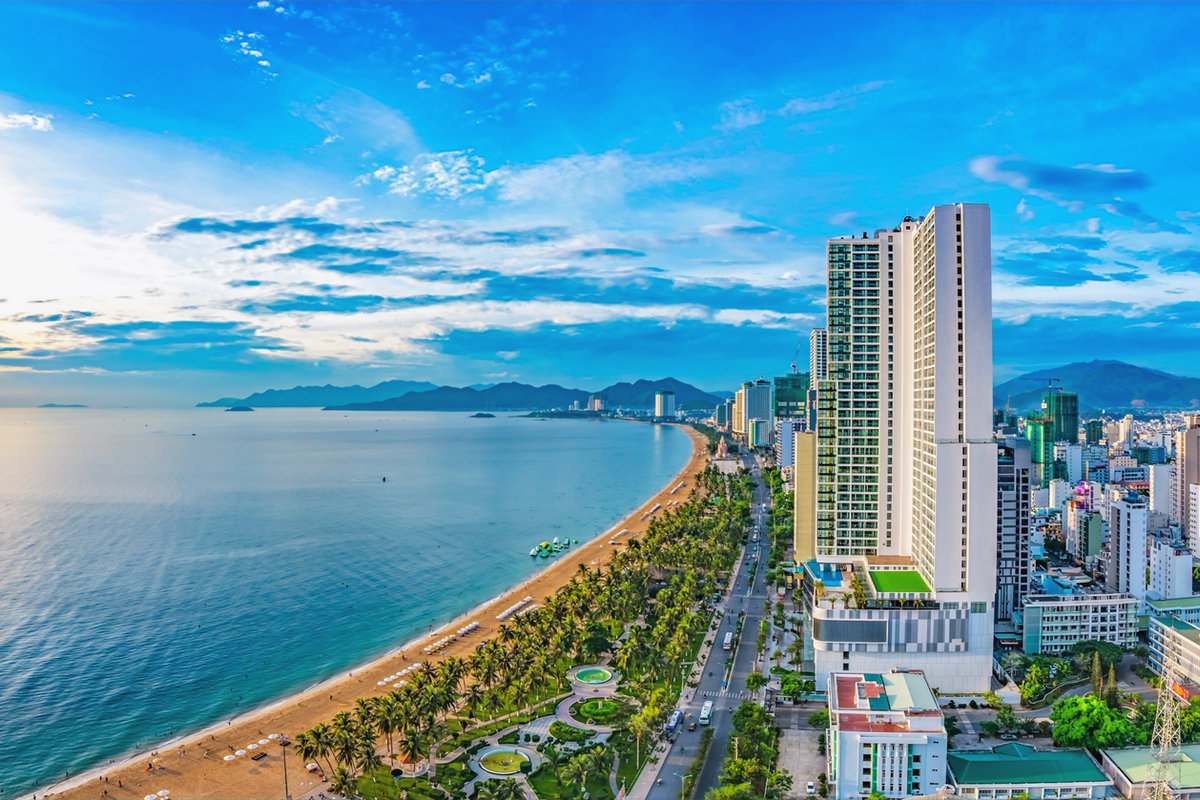 Key Differences Between Foreign-Invested and Vietnamese Companies in Vietnam