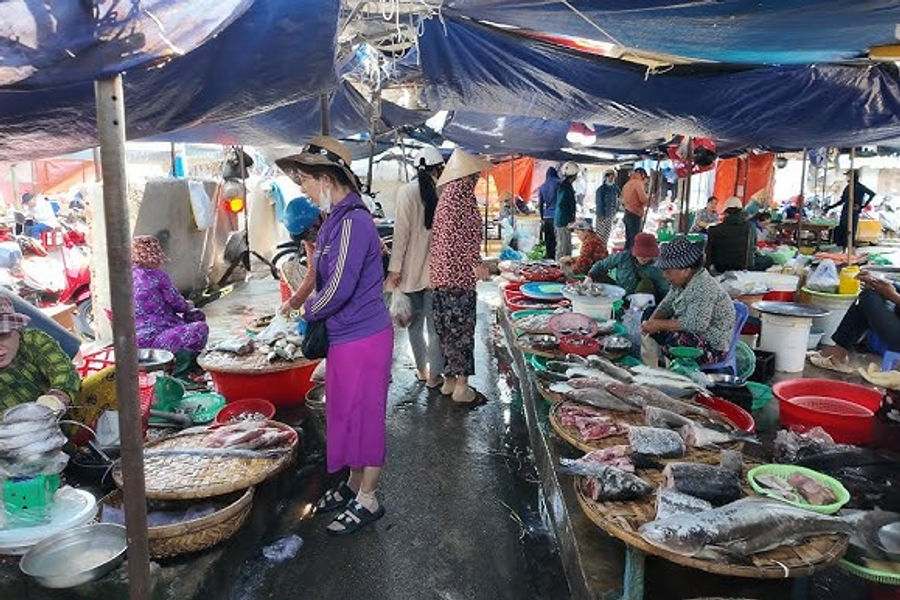 Traditional market vendors, Khánh Hòa